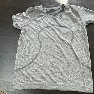 Lululemon shirt